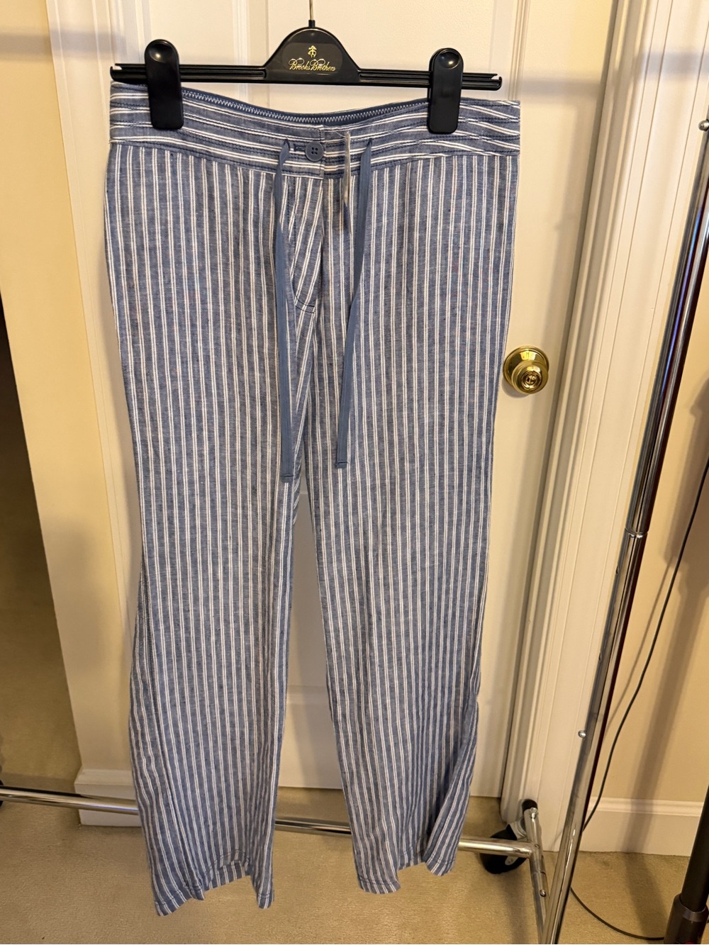 BRAND NEW Tommy Bahamas Striped Blue and White Woman’s Casual Drawstring Pants